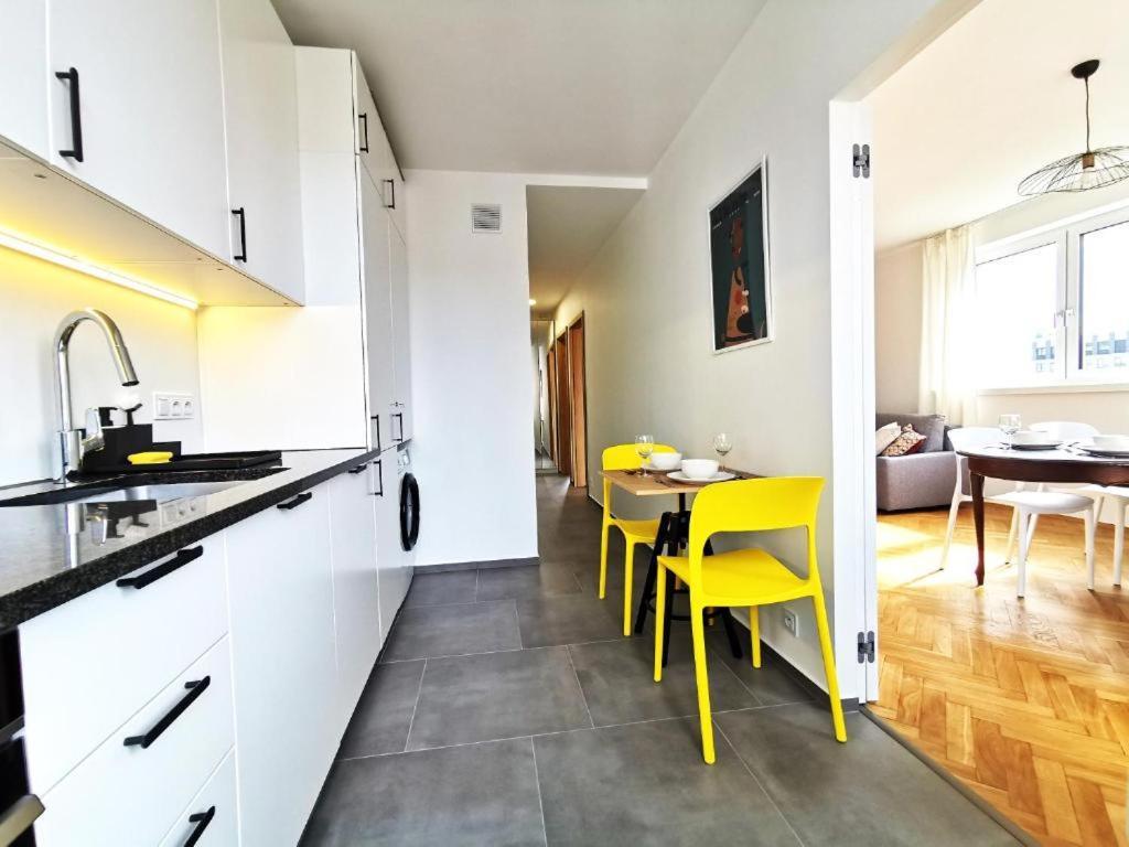 Wroc'Love Haukego Bosaka Check-In 24H Breslavia Esterno foto